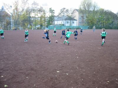 Kicking FV Biebrich 02