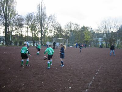Kicking FV Biebrich 02
