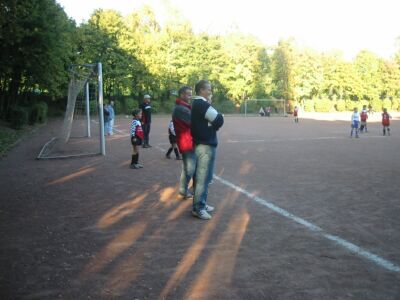 F1-Jugend kicking TuS Nordenstadt 1883