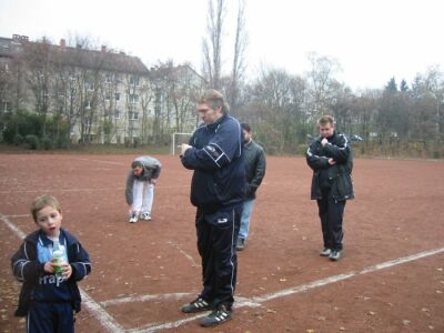 F2-Jugend kicking SV Niedernhausen 1913