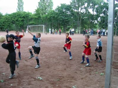 F2-Jugend kicking SV SV Biebrich 19