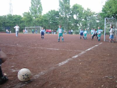 F2-Jugend kicking SC Kohlheck II